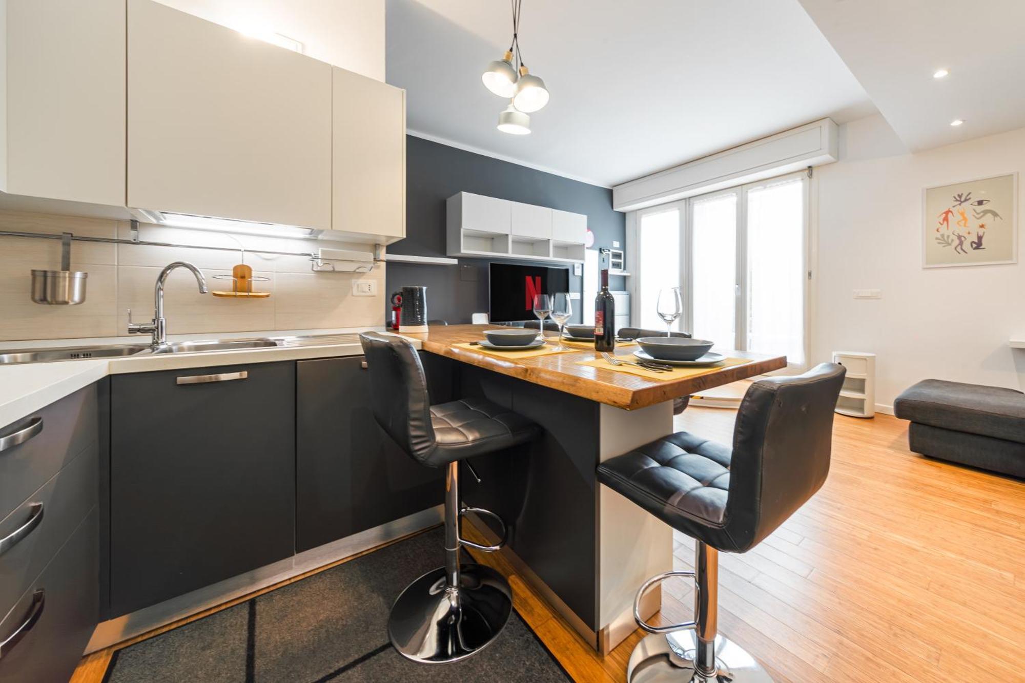 Nettuno Apartment - Private Garden In Bologna Center Dış mekan fotoğraf