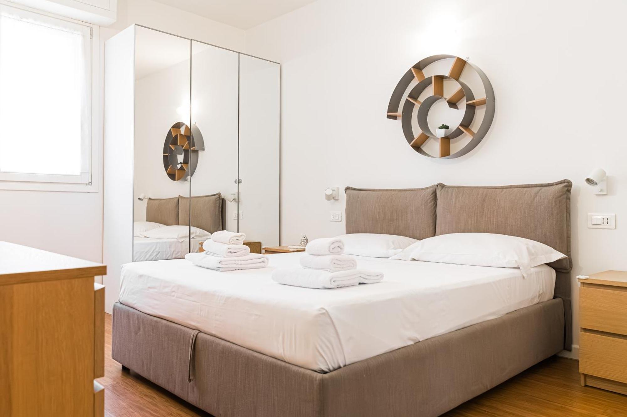 Nettuno Apartment - Private Garden In Bologna Center Dış mekan fotoğraf