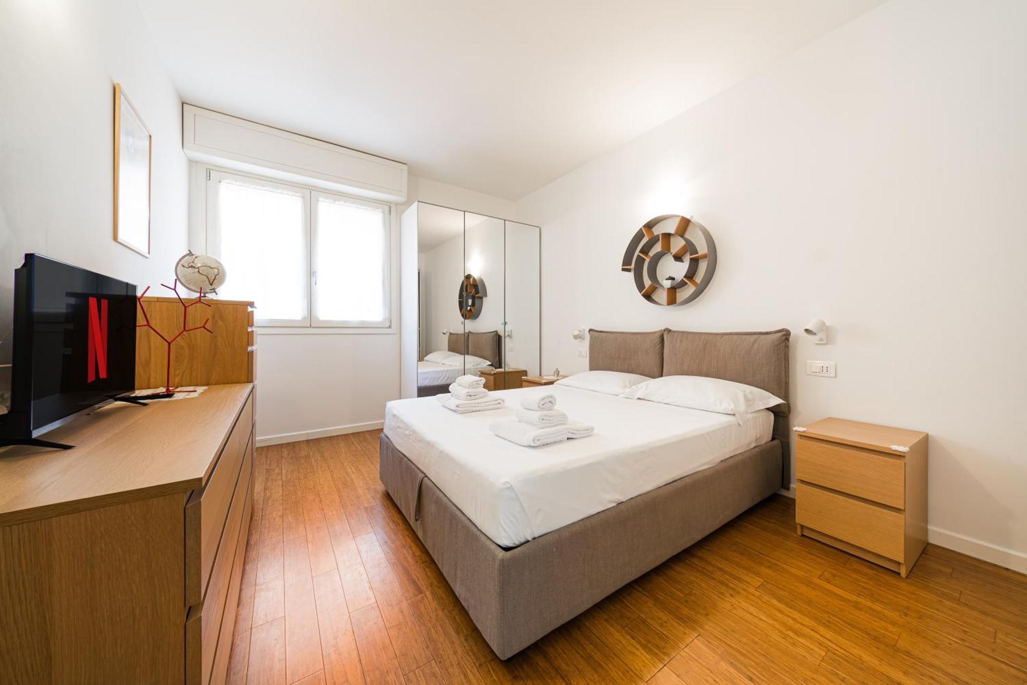 Nettuno Apartment - Private Garden In Bologna Center Dış mekan fotoğraf