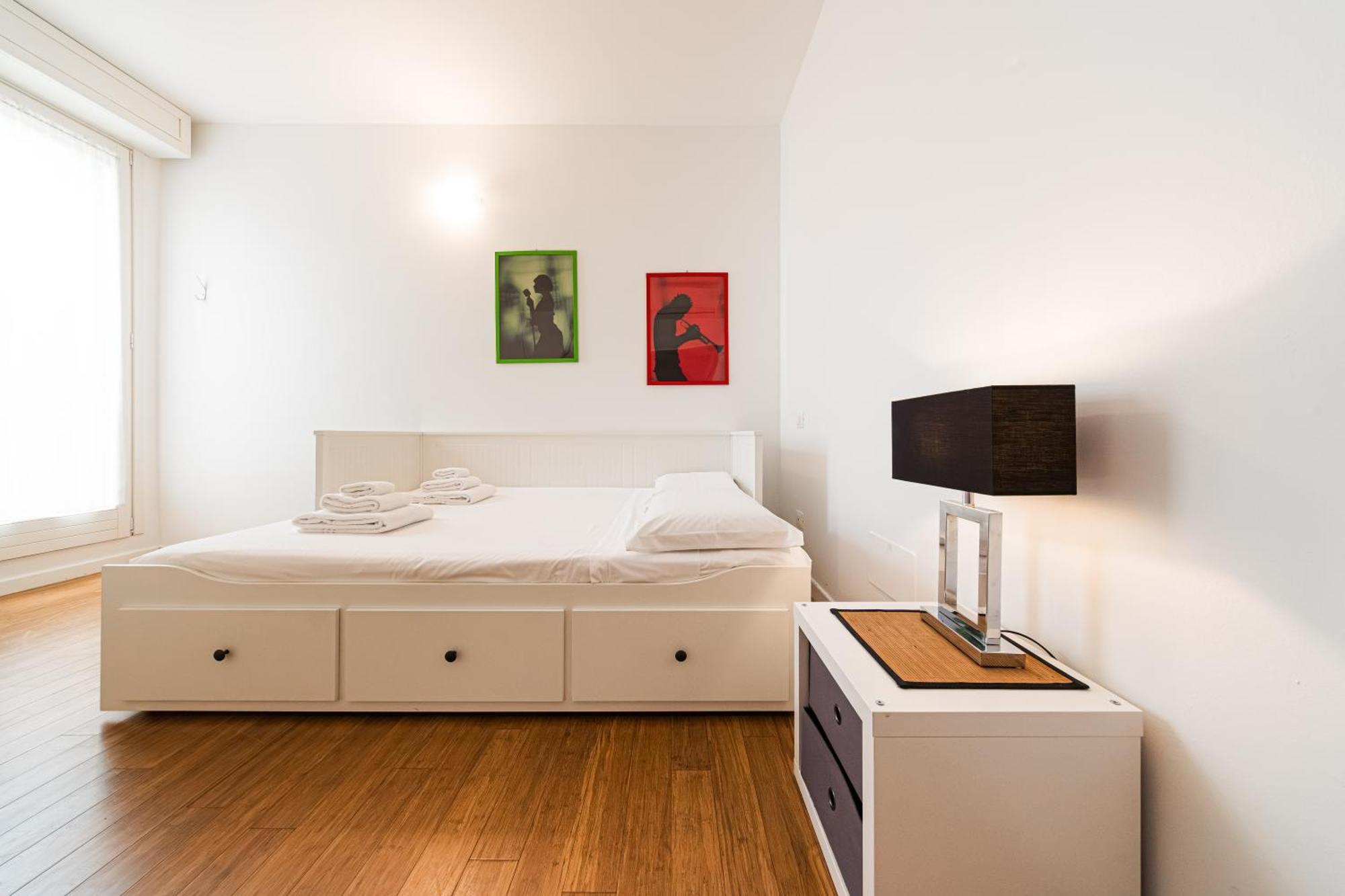 Nettuno Apartment - Private Garden In Bologna Center Dış mekan fotoğraf