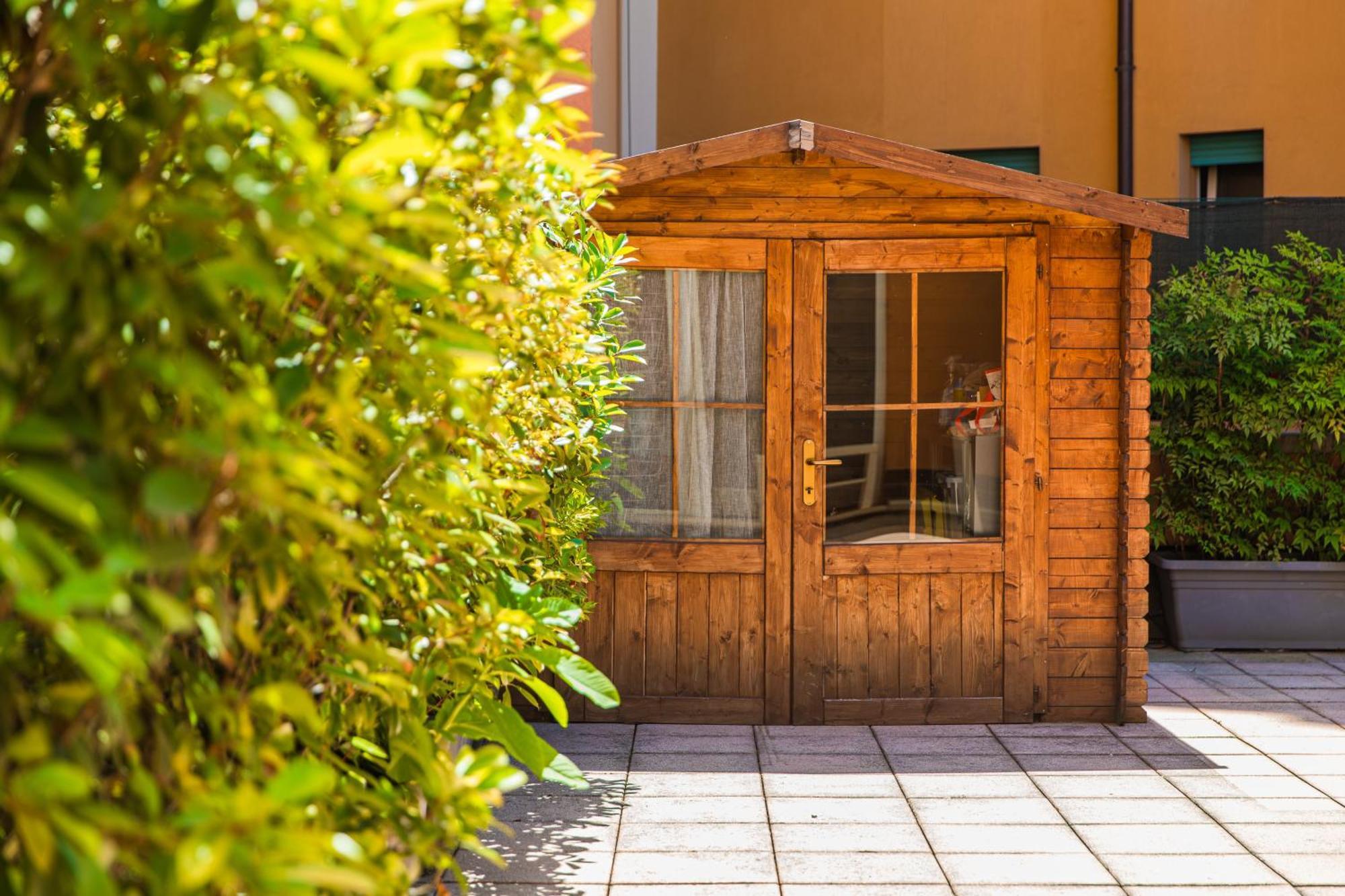 Nettuno Apartment - Private Garden In Bologna Center Dış mekan fotoğraf